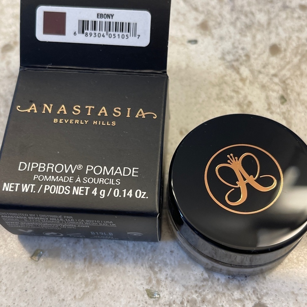 Anastasia‎ Beverly Hills Dipbrow Pomade